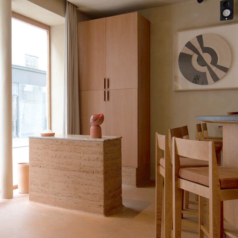 11 Tekes restaurant paris architecte cent15architecture maxime scheer pise terre carre surelevation