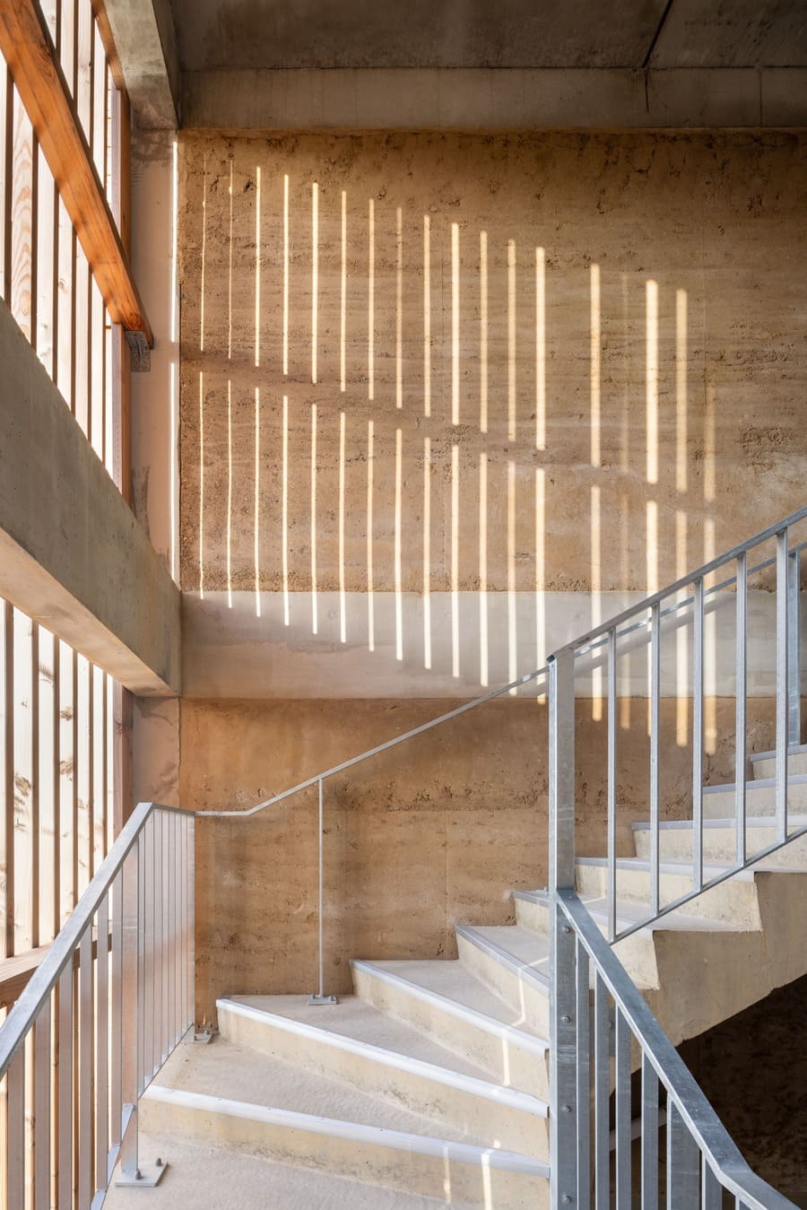02. Kerlinou Stairs